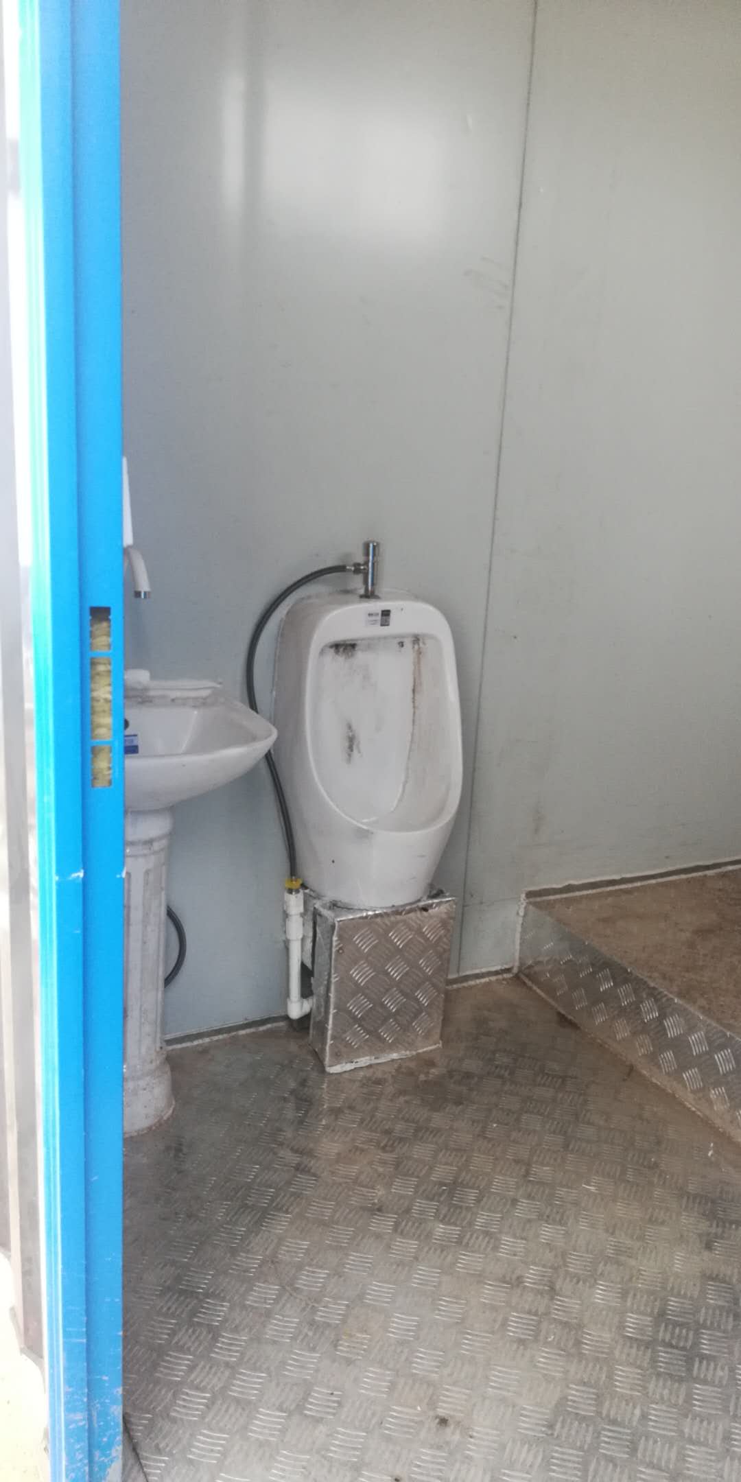 移动卫生间